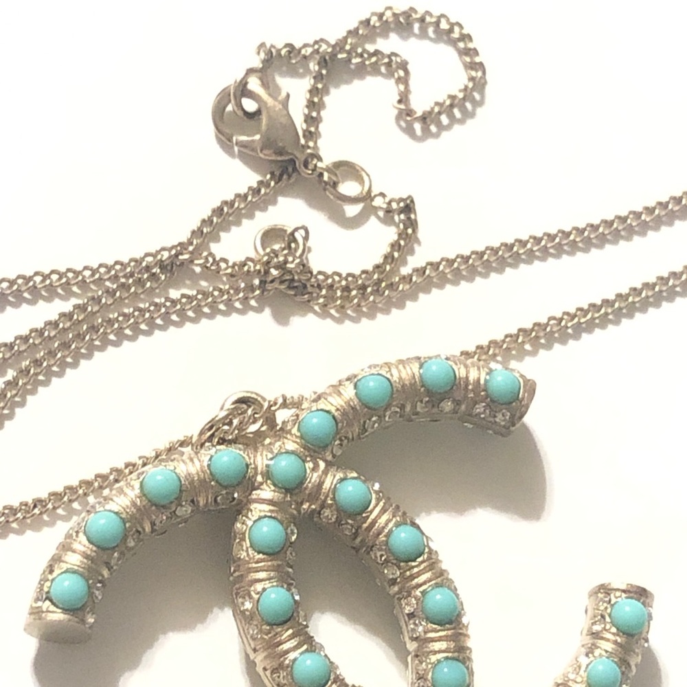 CHANEL Gold Turquoise & Crystal Pendant Necklace - Picture 6 of 8